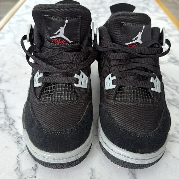 Air Jordan - Picture 2 of 4